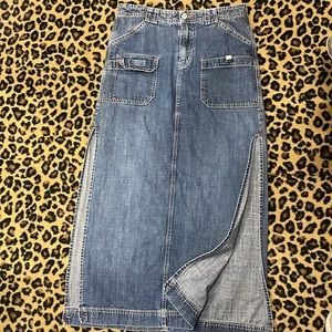 🍀 Vintage Lucky brand denim maxi skirt